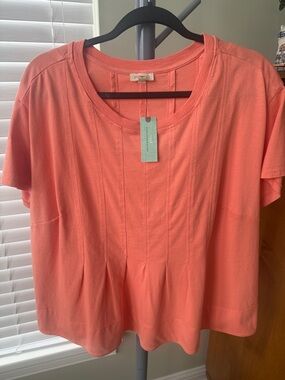 Pilcro Peach Short Sleeve Pleated Scoop Neck Top